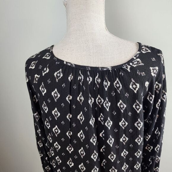 Paper Moon Women's Round Neck With Tie Elastic Sleeve Top Size Small - Picture 6 of 8